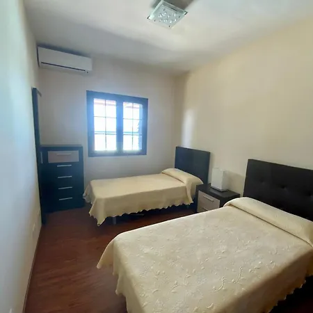 Abuelo Paco - Private Heated Pool Villa