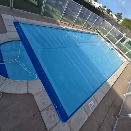 Abuelo Paco - Private Heated Pool Villa Playa Blanca (Lanzarote)