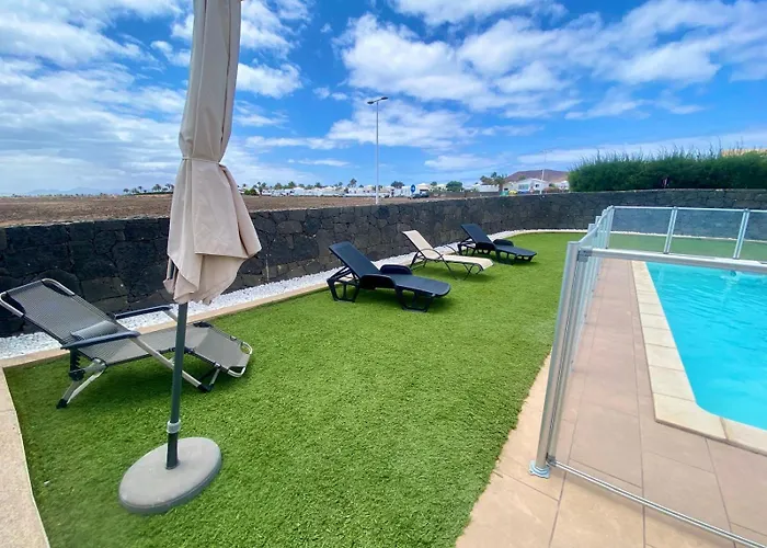 Willa Abuelo Paco - Private Heated Pool Playa Blanca (Lanzarote)