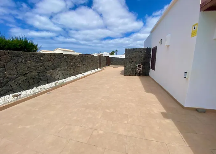 Abuelo Paco - Private Heated Pool Willa Playa Blanca (Lanzarote)