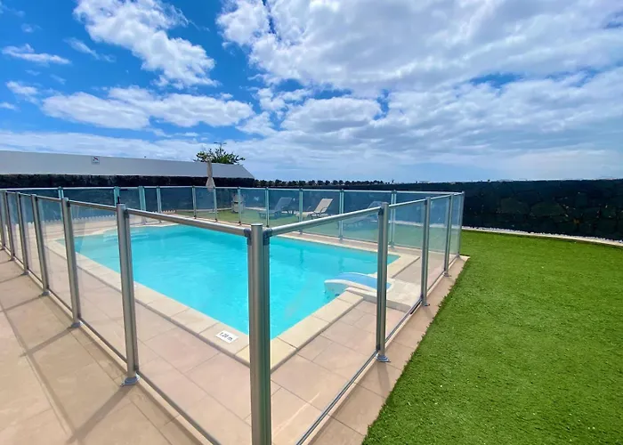 Abuelo Paco - Private Heated Pool Willa Playa Blanca (Lanzarote)